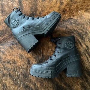 Converse Limited Edition Leather High Top Platform High Top Sneakers Size 7.5 Bl